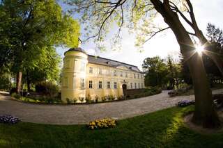 Фото Отель Hotel Zamek Chałupki г. Chałupki